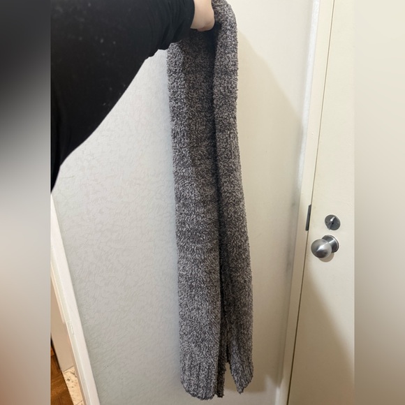 Barefoot Dreams CozyChic Beanie and Scarf Set - Picture 3 of 6